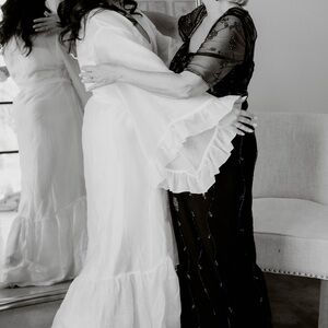 Homebodii Gaylene Bridal robe and Kiralee slip